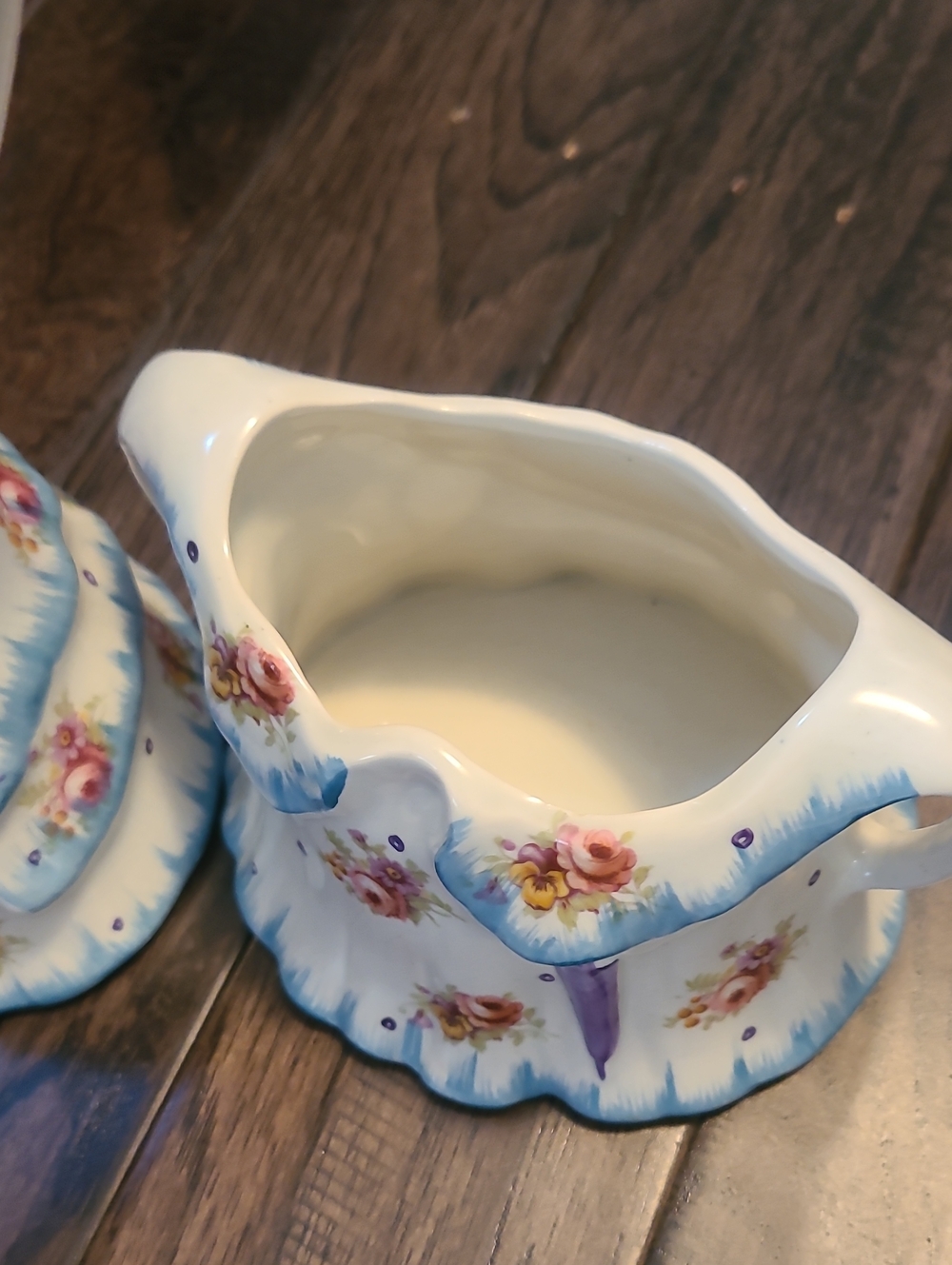 Antique ceramic creamer and sugar bowl set the "Little Old Lady" collection - Picture 5 of 6
